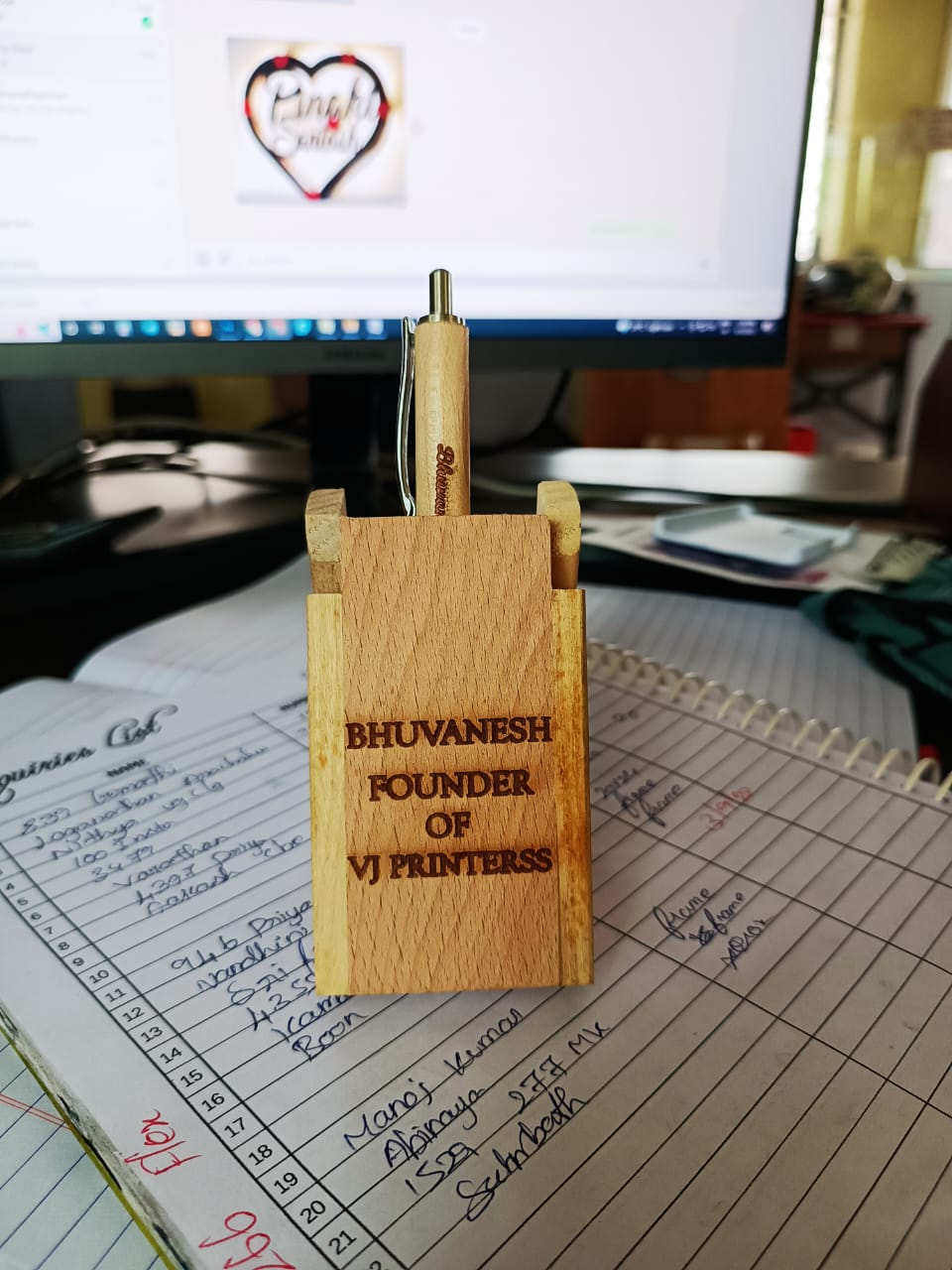 wooden pen stand
